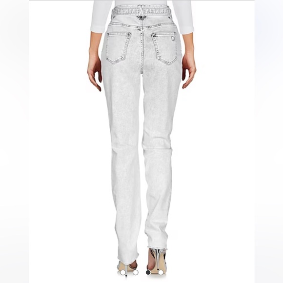 Jeans - Picture 2 of 10